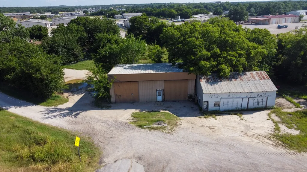 110 Lake Road Bridgeport TX 76426