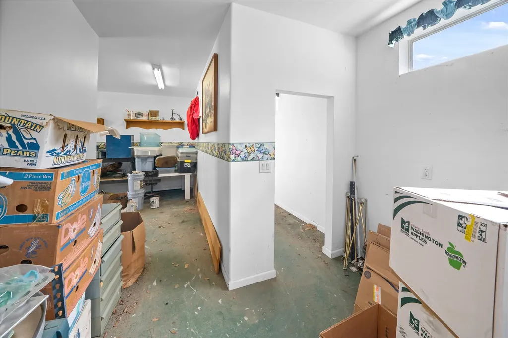 14226 County Road 434 Lindale TX 75771