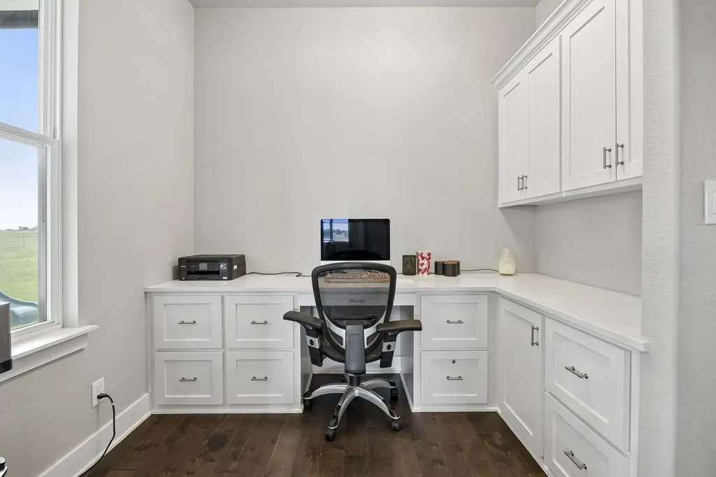 14875 County Road 255 Valley View TX 76272
