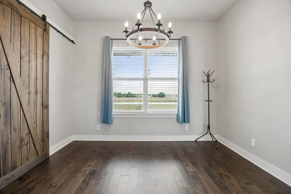 14875 County Road 255 Valley View TX 76272
