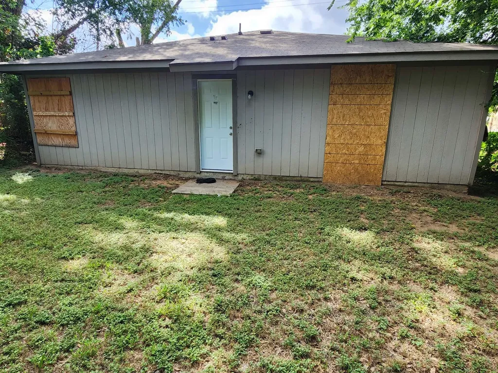 4229 Spring Avenue Dallas TX 75210