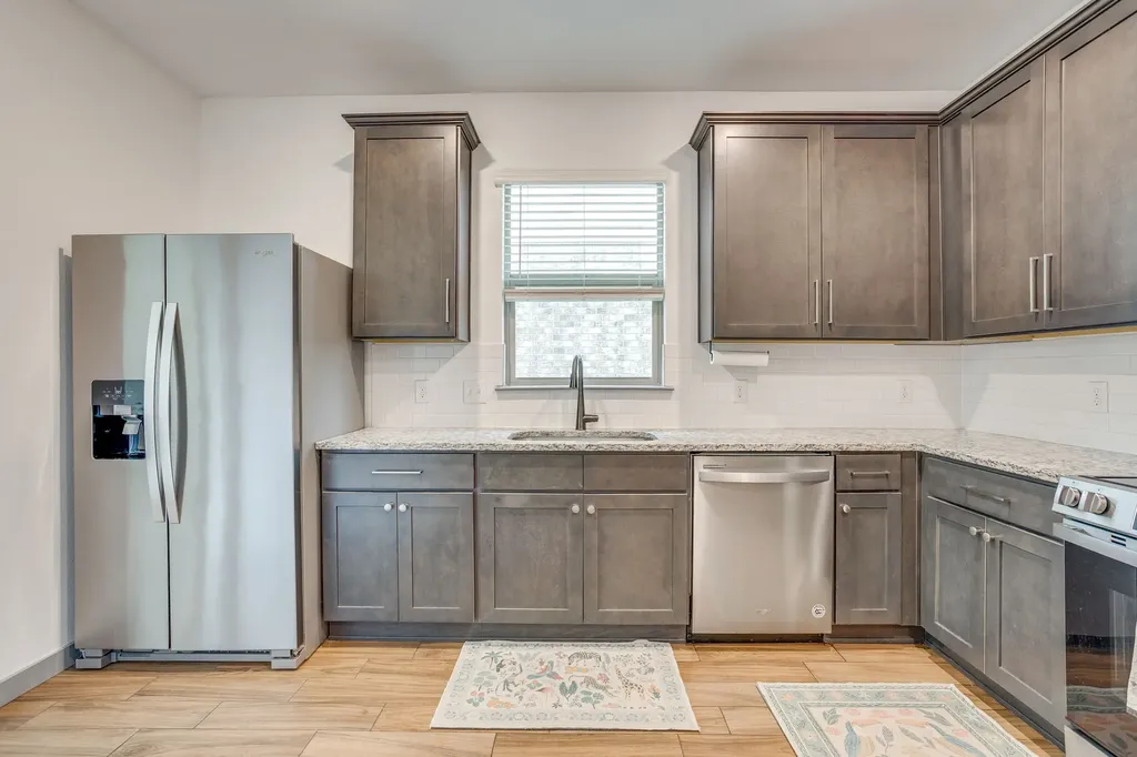 7529 Pleasant Oaks Street Fort Worth TX 76120