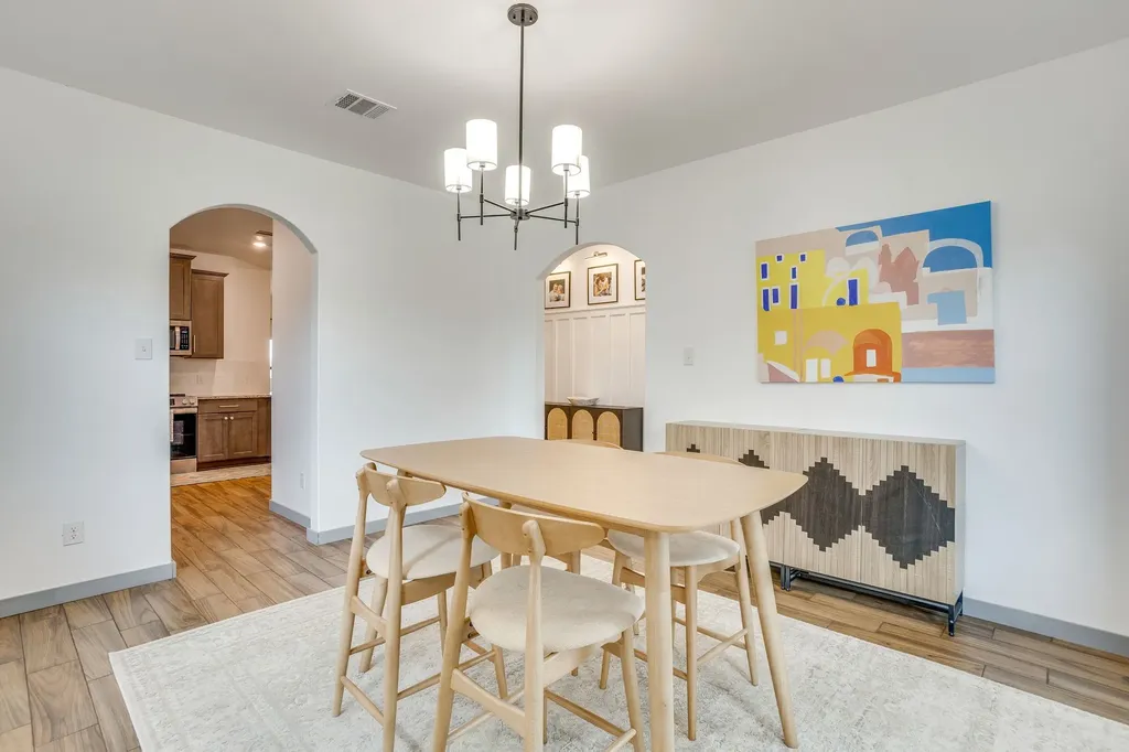 7529 Pleasant Oaks Street Fort Worth TX 76120