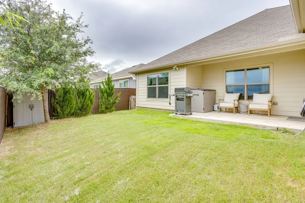 7529 Pleasant Oaks Street Fort Worth TX 76120