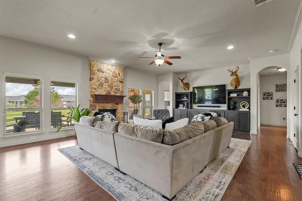 120 Kristin Drive Aledo TX 76008