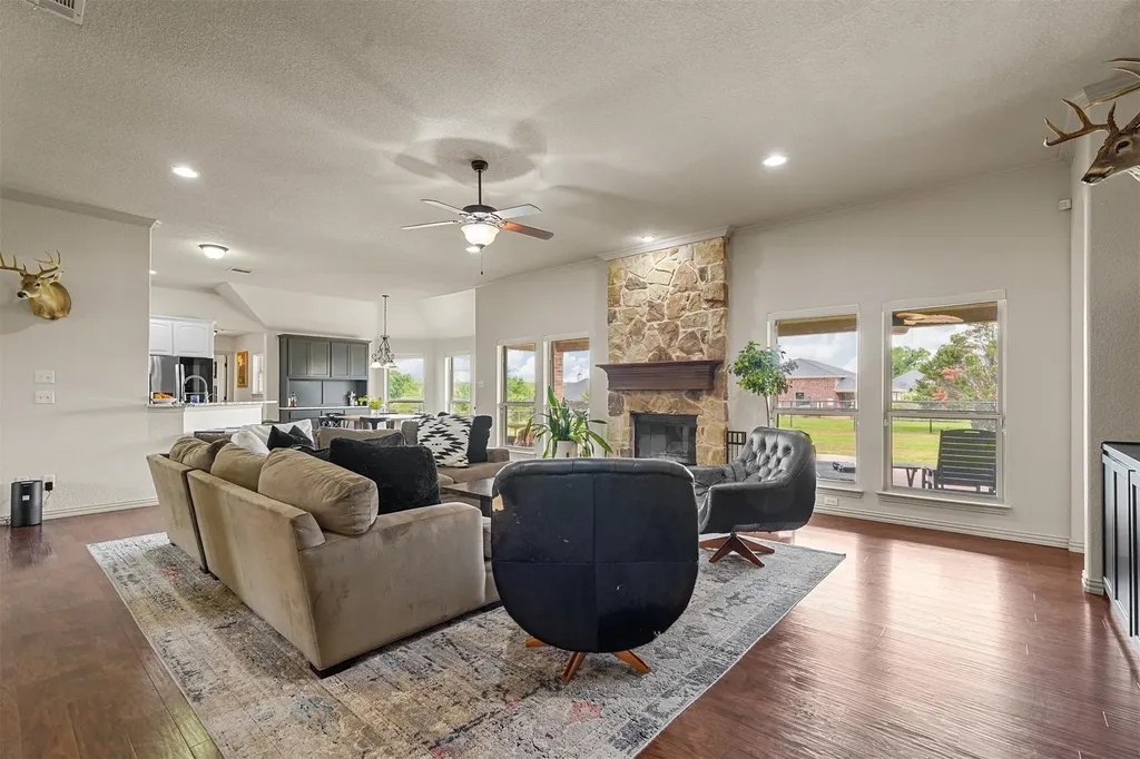 120 Kristin Drive Aledo TX 76008