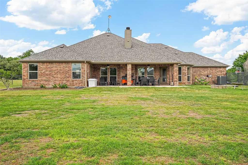 120 Kristin Drive Aledo TX 76008