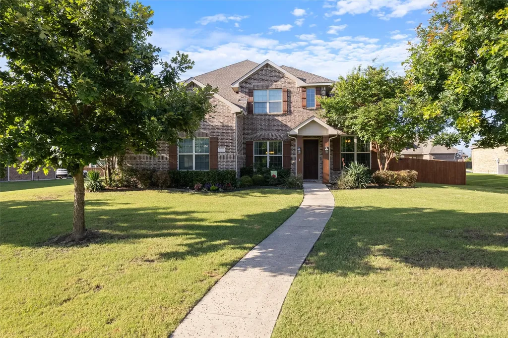 341 Vista Park Drive Sunnyvale TX 75182