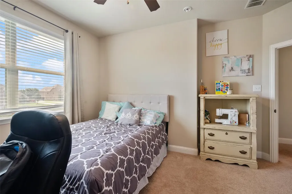 341 Vista Park Drive Sunnyvale TX 75182