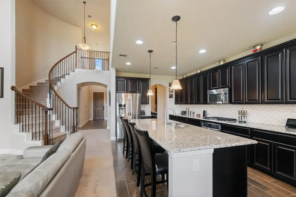 341 Vista Park Drive Sunnyvale TX 75182