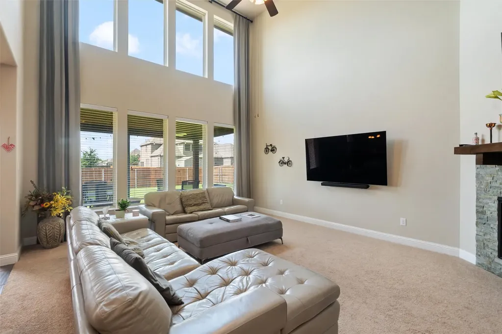 341 Vista Park Drive Sunnyvale TX 75182