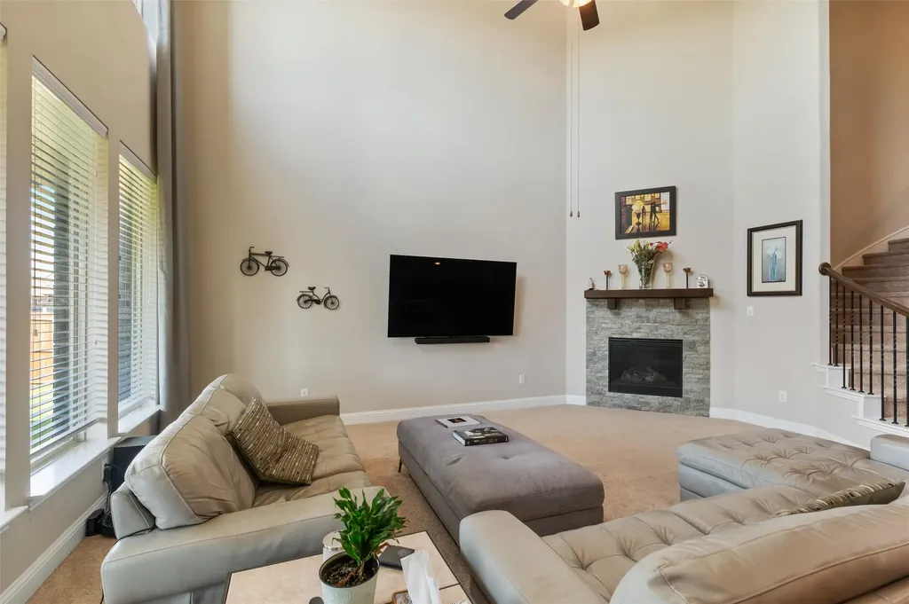 341 Vista Park Drive Sunnyvale TX 75182