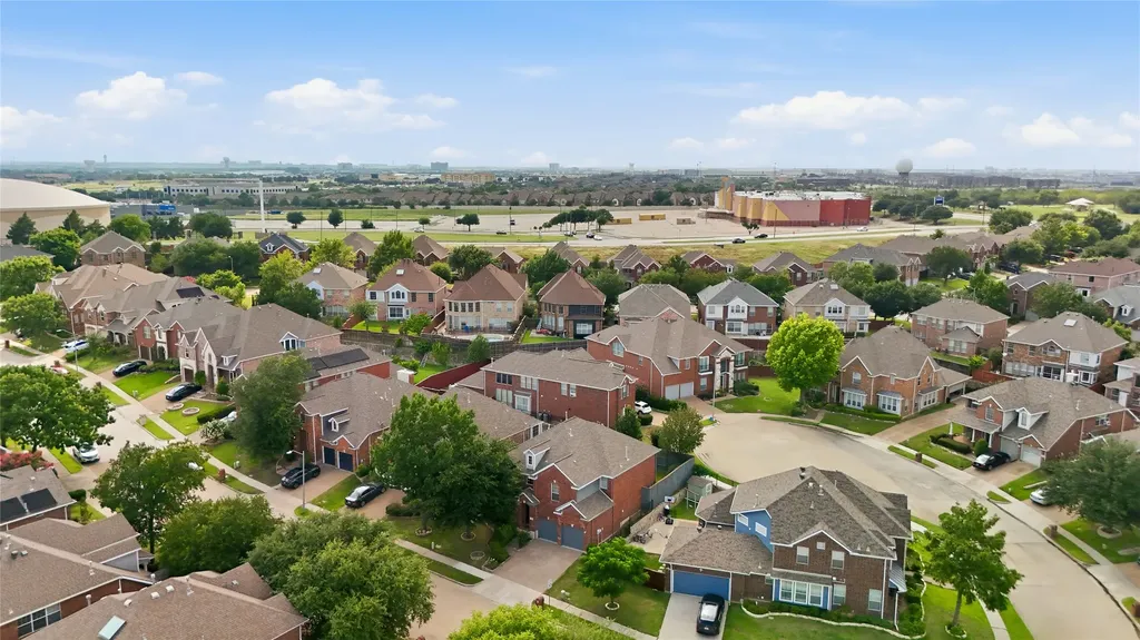 1229 Tioga Drive Irving TX 75063