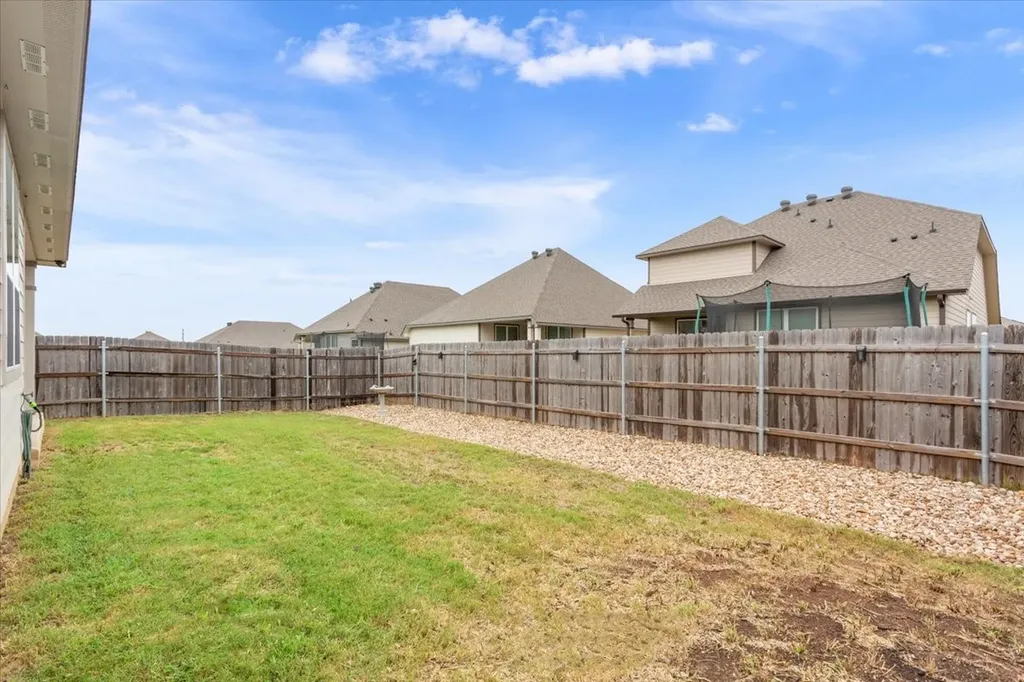 3613 Beutel Road Waco TX 76655