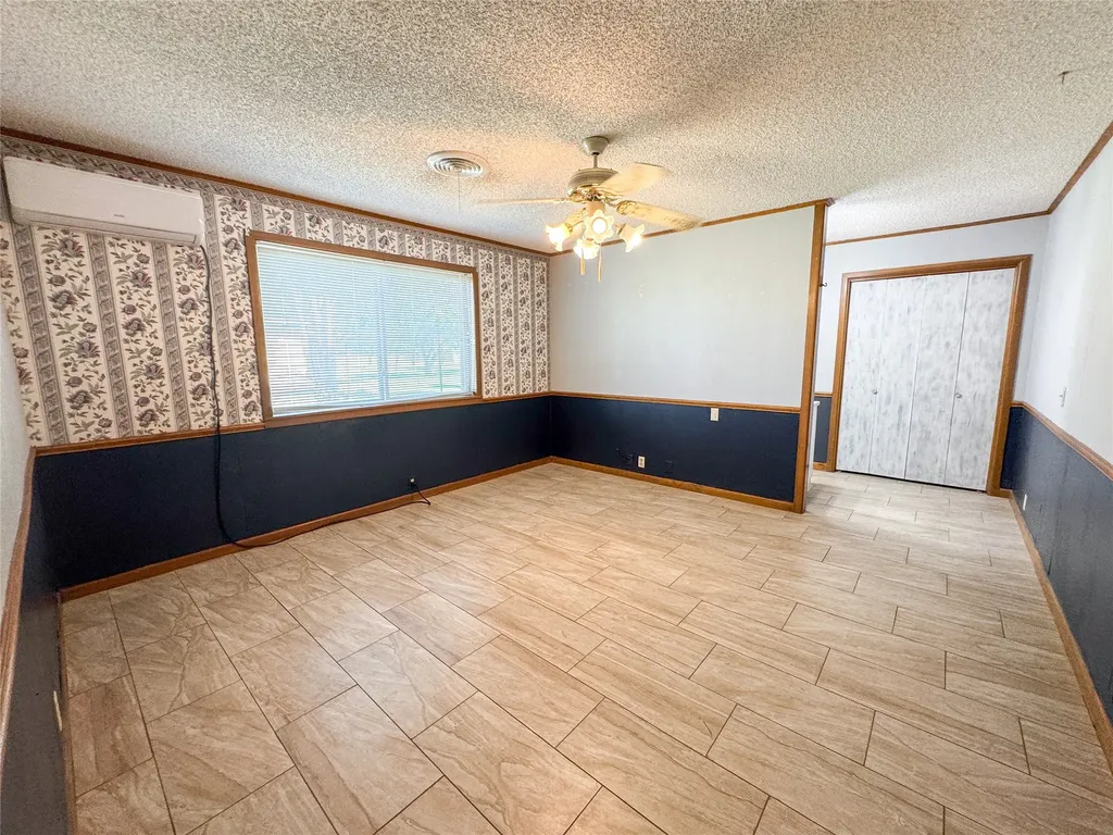 103 5th Street Rule TX 79547