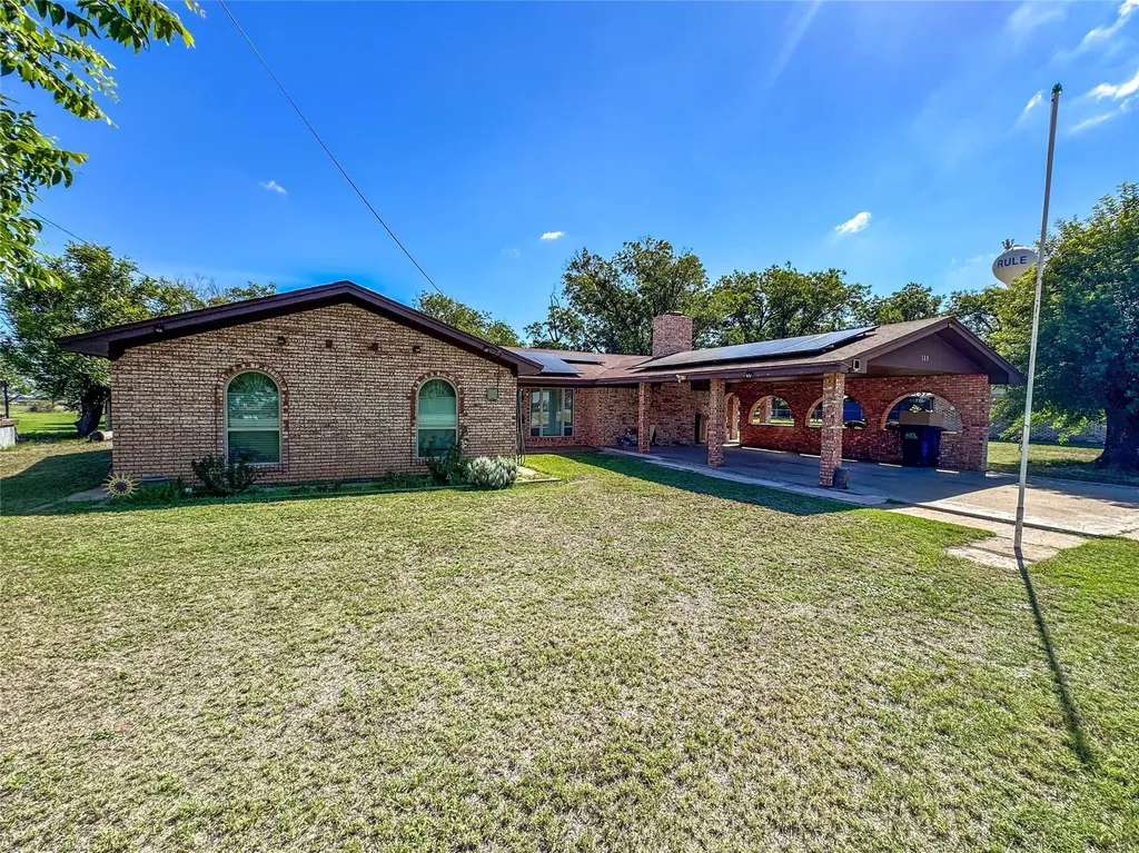 103 5th Street Rule TX 79547
