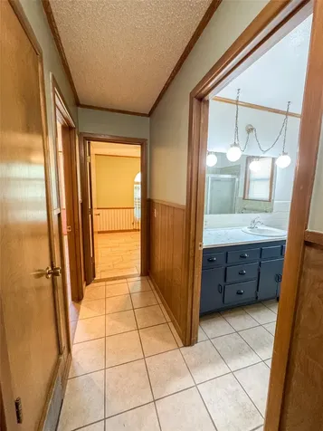 103 5th Street Rule TX 79547