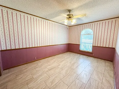 103 5th Street Rule TX 79547