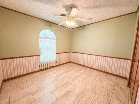103 5th Street Rule TX 79547