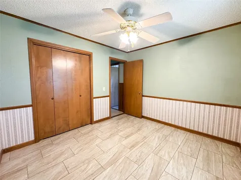 103 5th Street Rule TX 79547