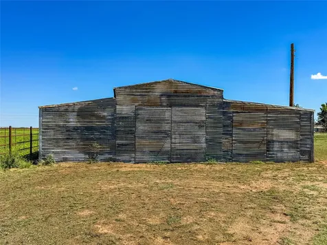103 5th Street Rule TX 79547