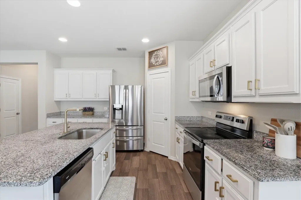 8993 Fair Oaks Drive Providence Village TX 76227