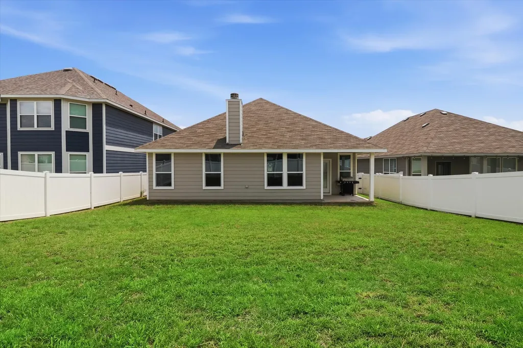 8993 Fair Oaks Drive Providence Village TX 76227