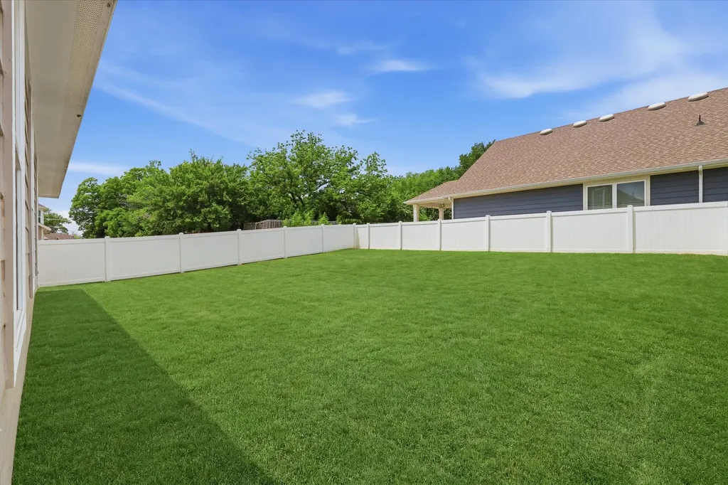 8993 Fair Oaks Drive Providence Village TX 76227