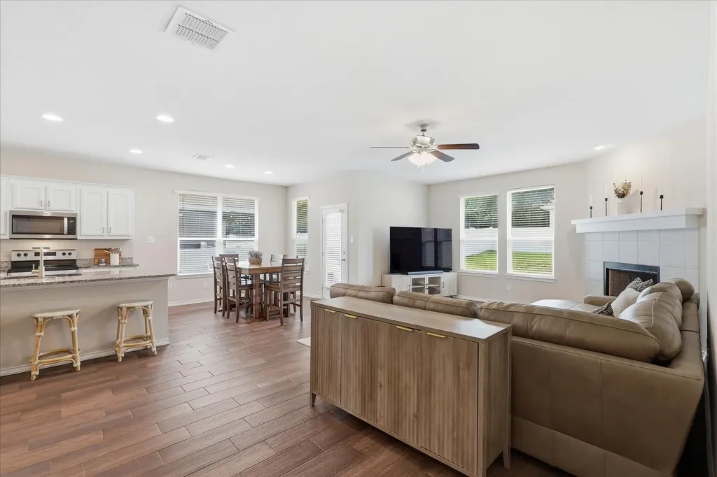 8993 Fair Oaks Drive Providence Village TX 76227