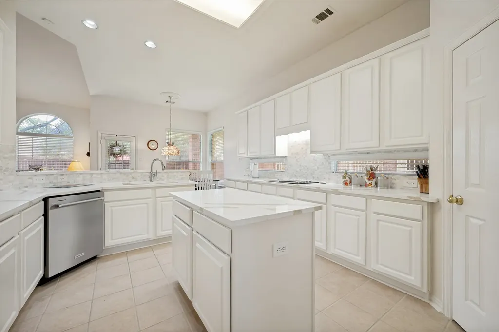 2806 Mayfair Lane Mckinney TX 75071
