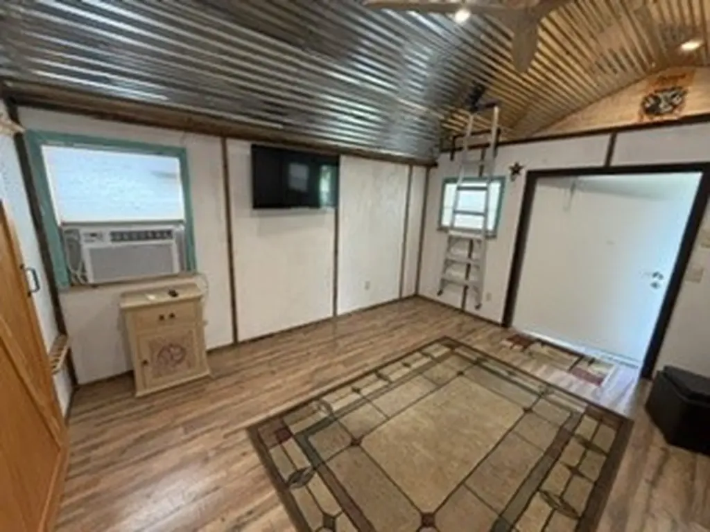 6433 Pvt Rd 2101 Cove Breckenridge TX 76424