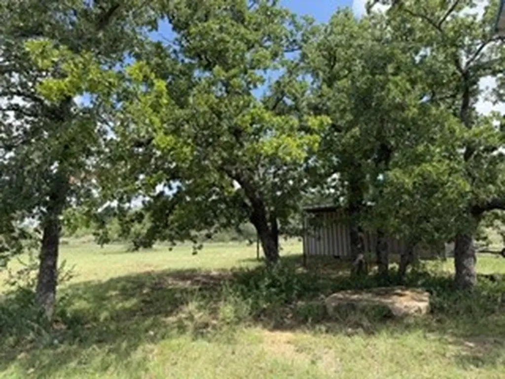6433 Pvt Rd 2101 Cove Breckenridge TX 76424