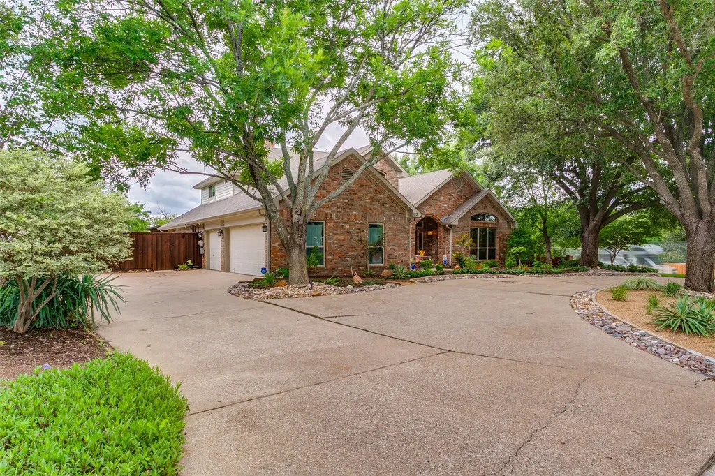 102 Sunday Haus Lane Highland Village TX 75077