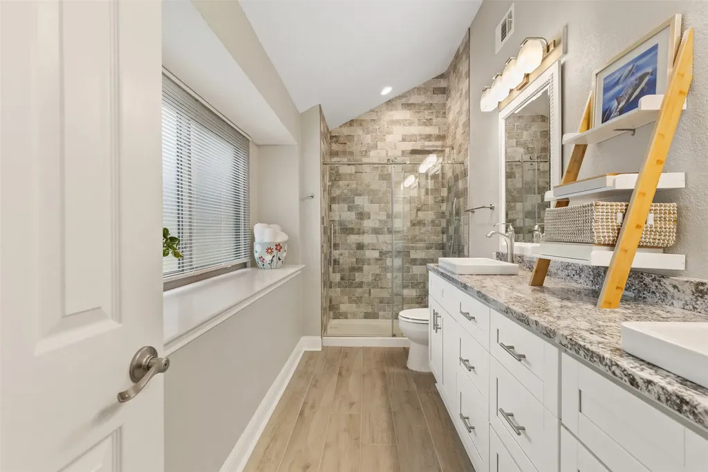 648 Thompson Drive Coppell TX 75019