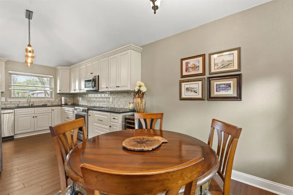 648 Thompson Drive Coppell TX 75019