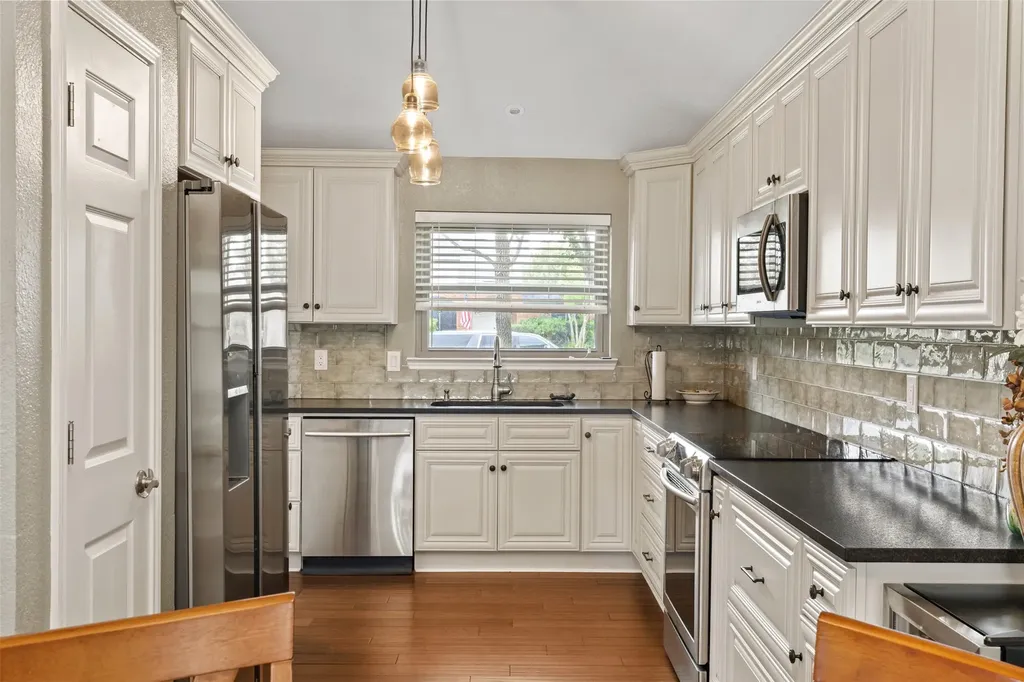 648 Thompson Drive Coppell TX 75019