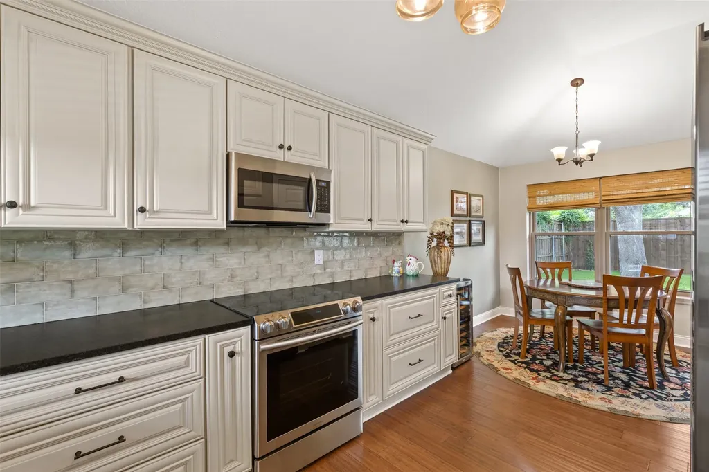 648 Thompson Drive Coppell TX 75019