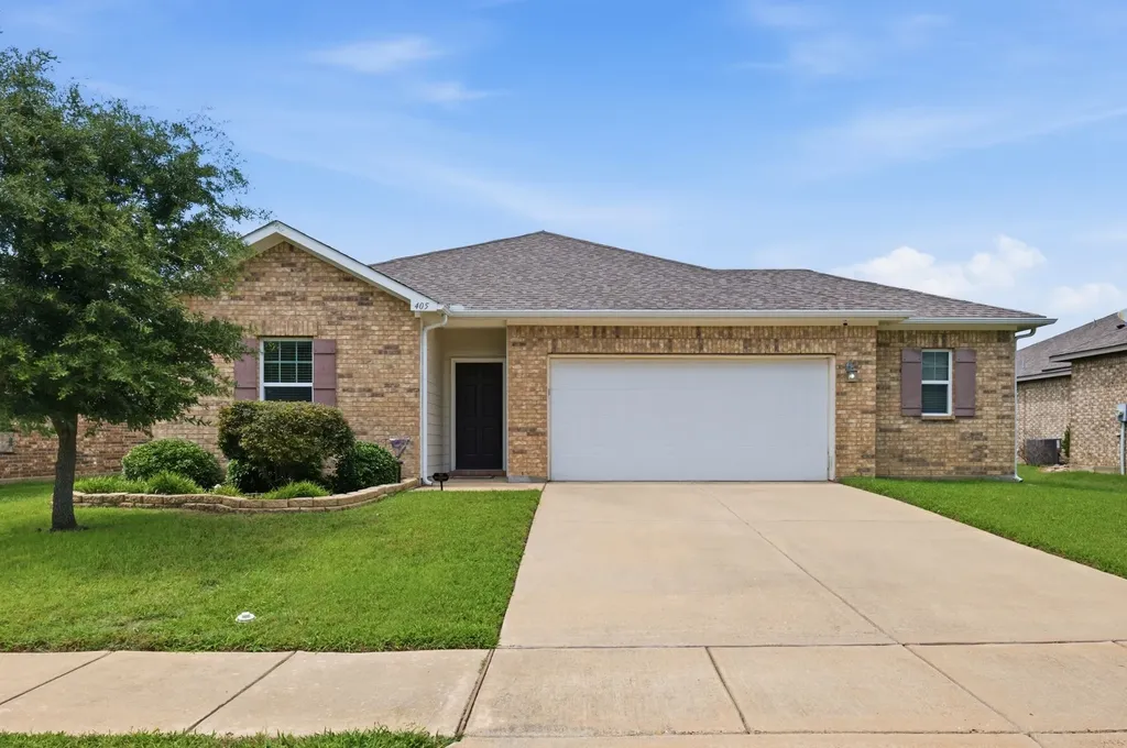 405 Willow Creek Drive Glenn Heights TX 75154
