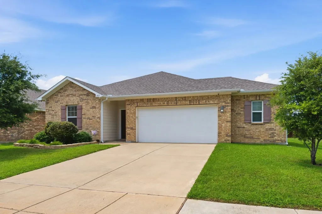 405 Willow Creek Drive Glenn Heights TX 75154