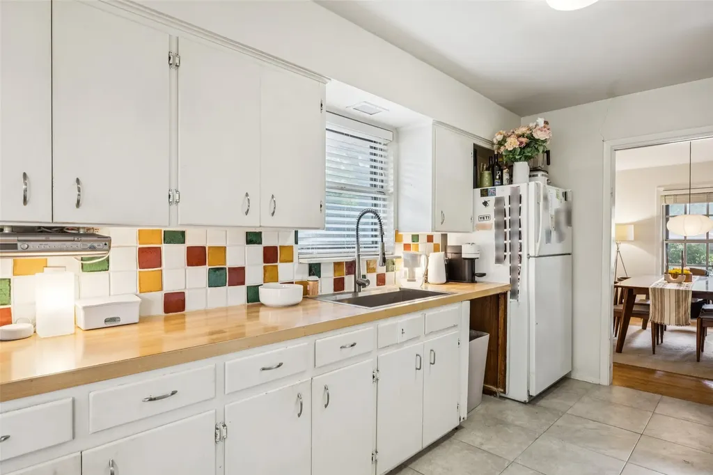 6644 Santa Anita Drive Dallas TX 75214