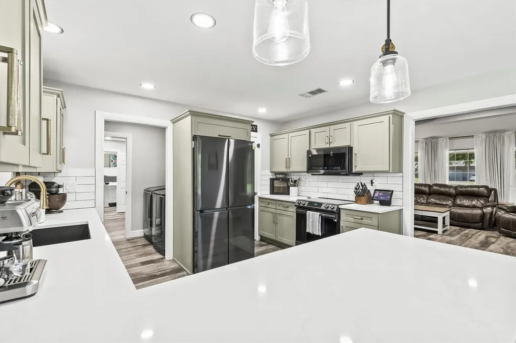 545 Mustang Court Lavon TX 75166