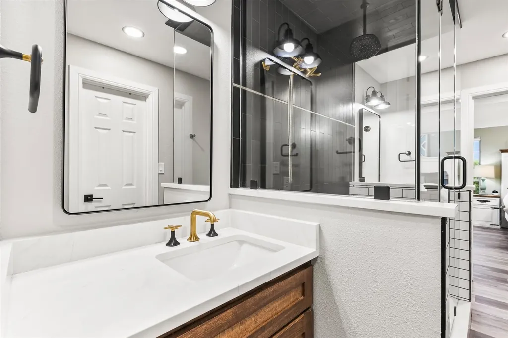 545 Mustang Court Lavon TX 75166