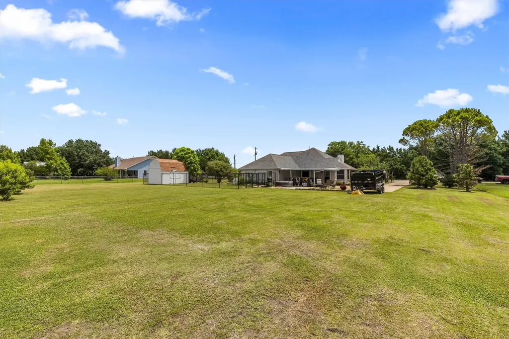 545 Mustang Court Lavon TX 75166