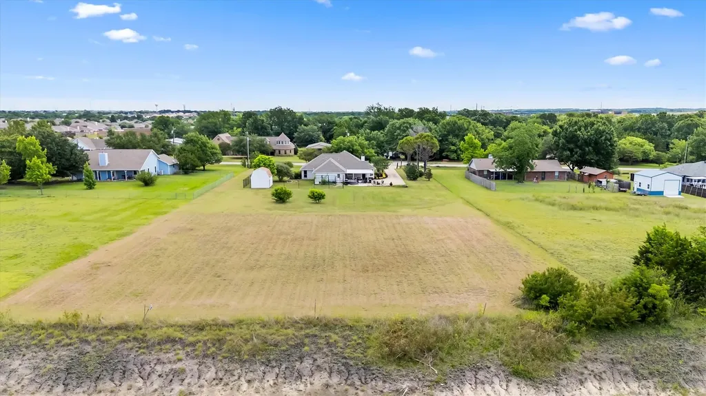 545 Mustang Court Lavon TX 75166