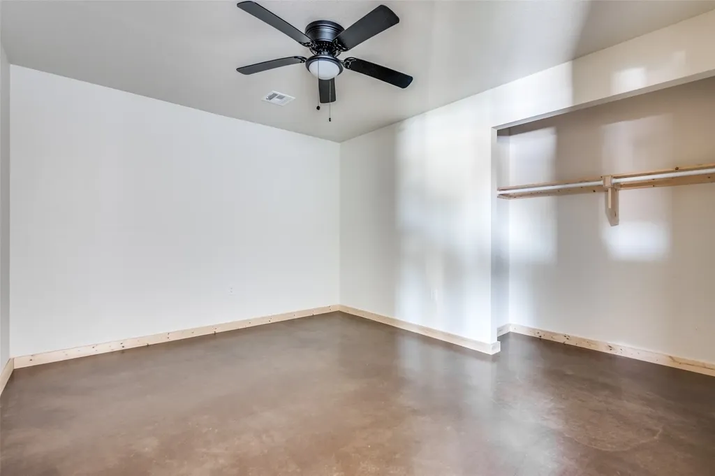 19116 - 19122 Cabo Way Thackerville OK 73459