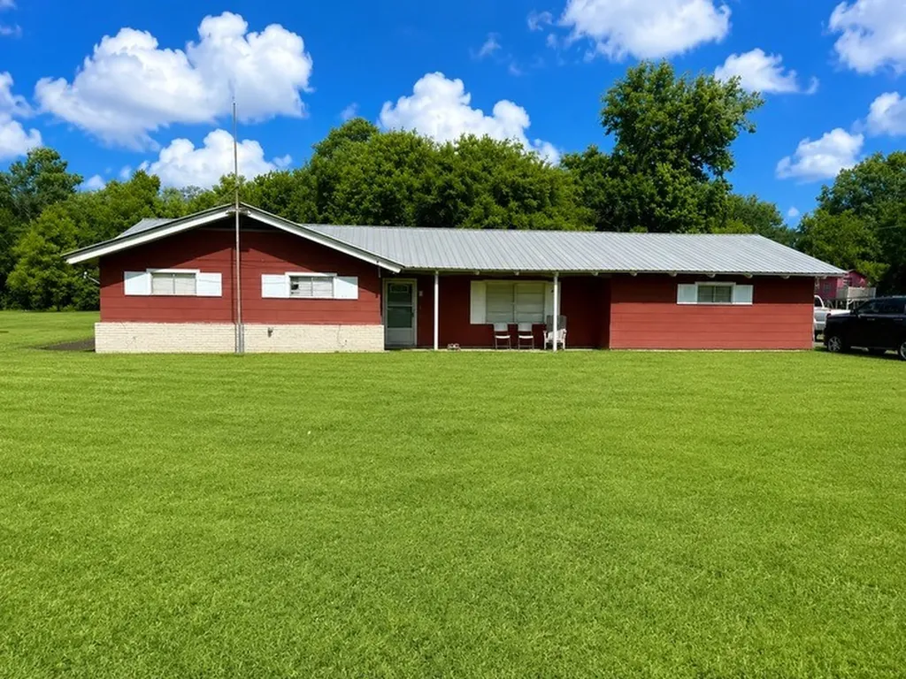 2941 Highway 62 N Orange TX 77632