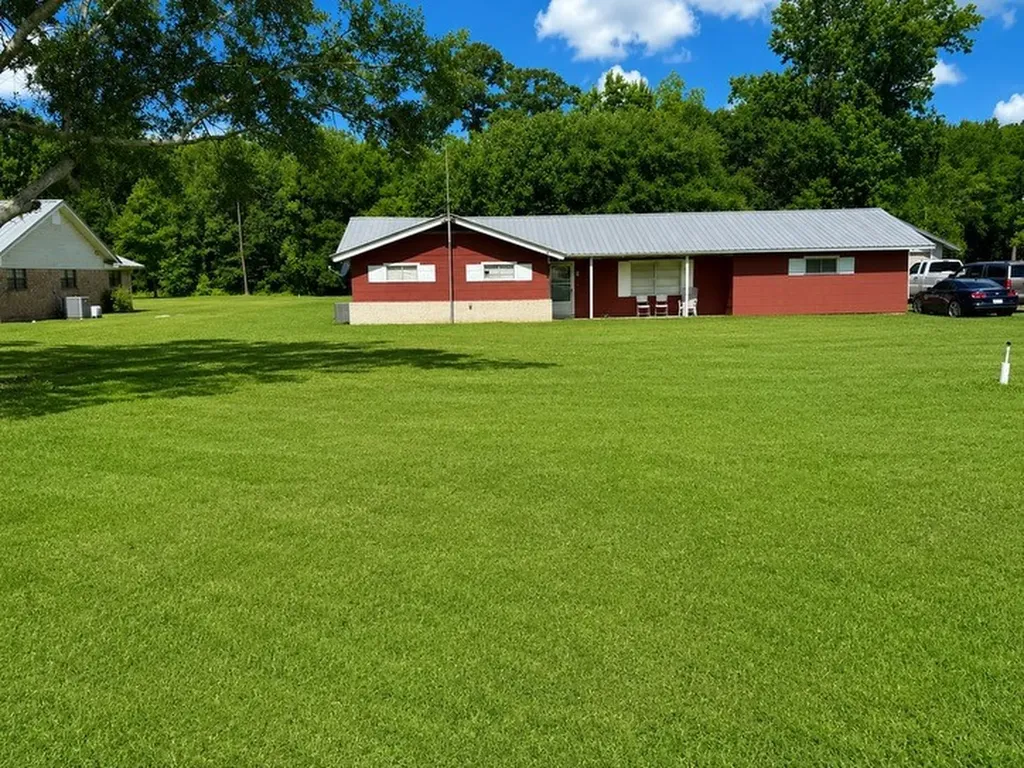 2941 Highway 62 N Orange TX 77632
