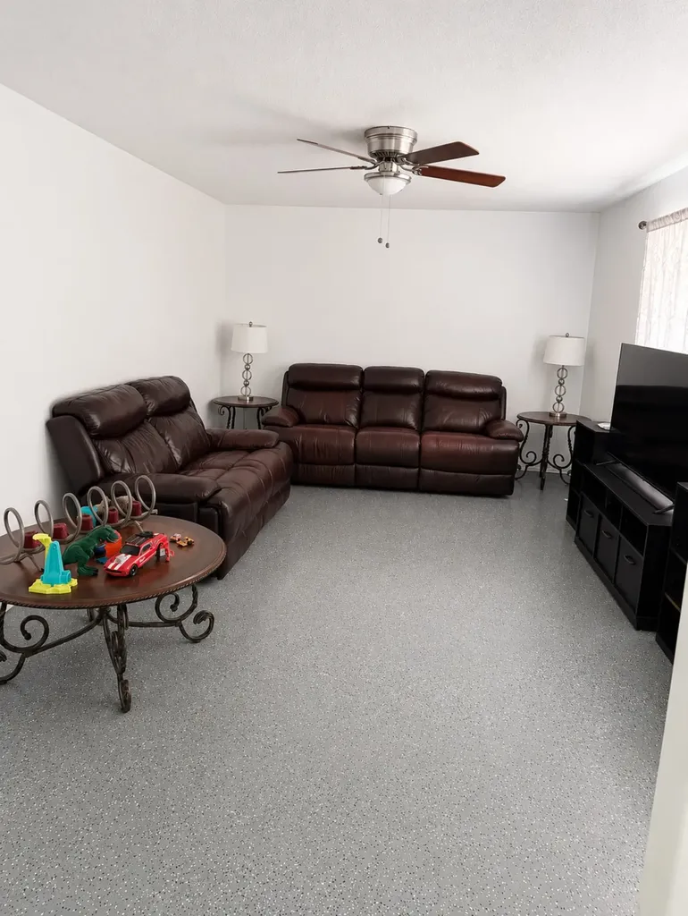 2941 Highway 62 N Orange TX 77632