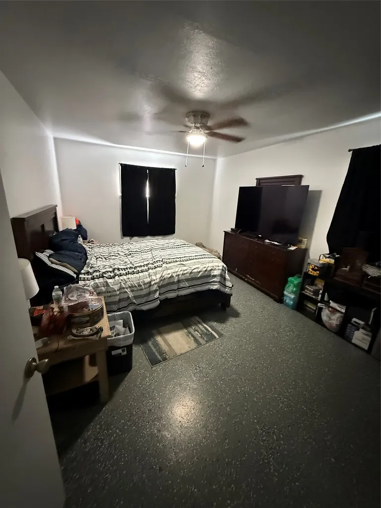 2941 Highway 62 N Orange TX 77632