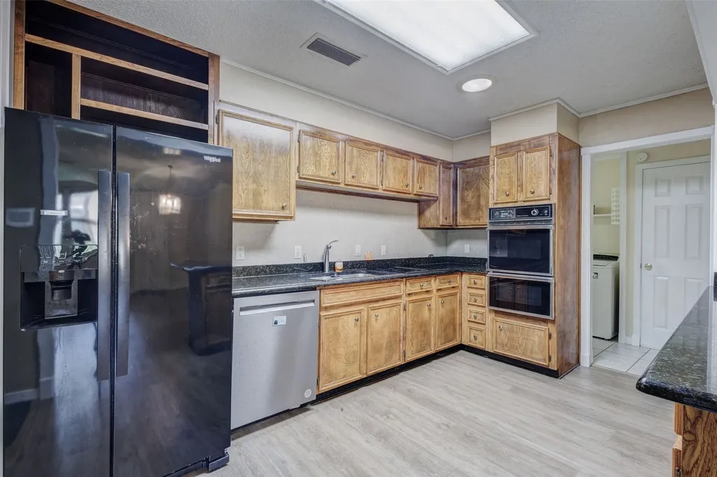 1507 Harvest Hill Lane Arlington TX 76014